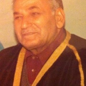 Meet your Posher, Mona